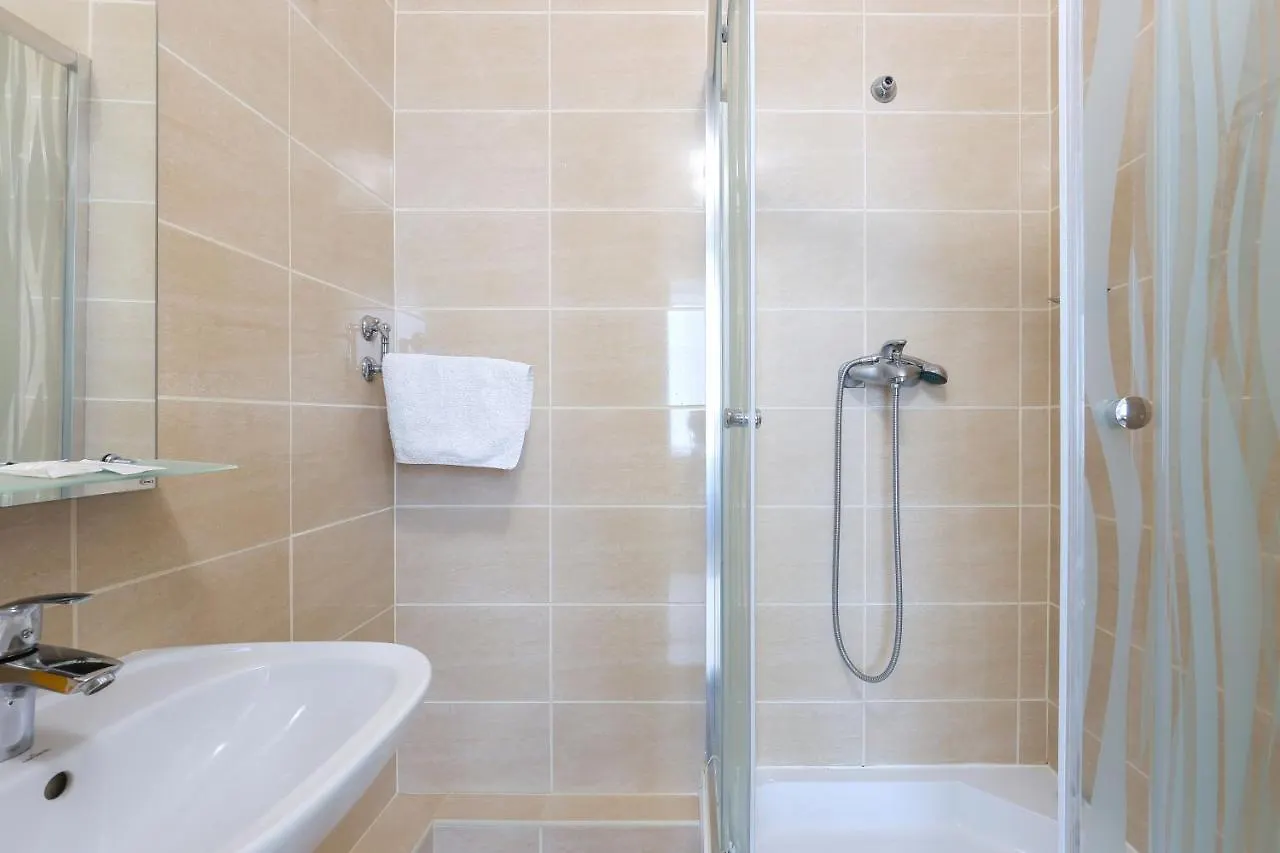 Grata Apartments - Kiev Oekraïne